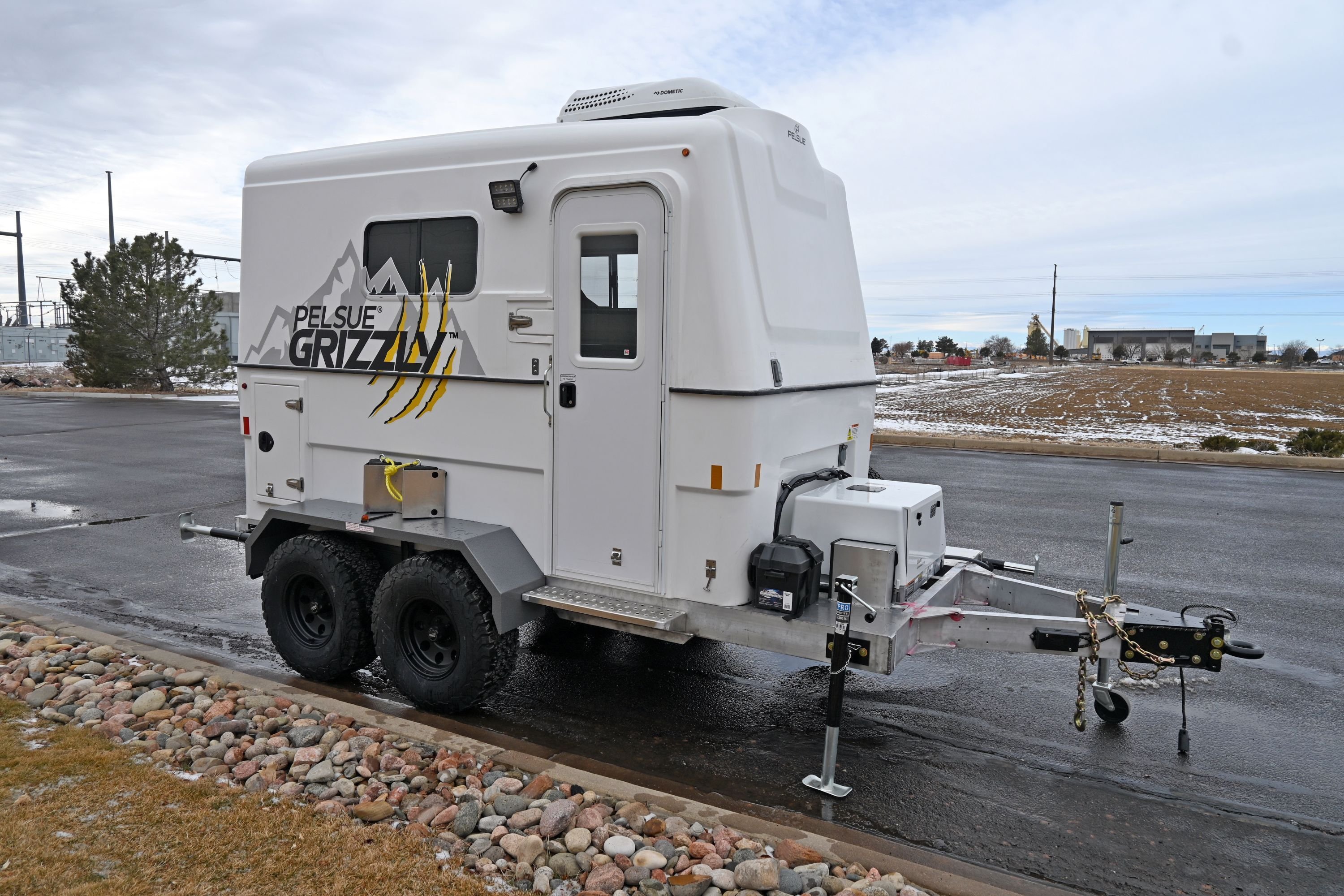 grizzly-fiber-splicing-trailer